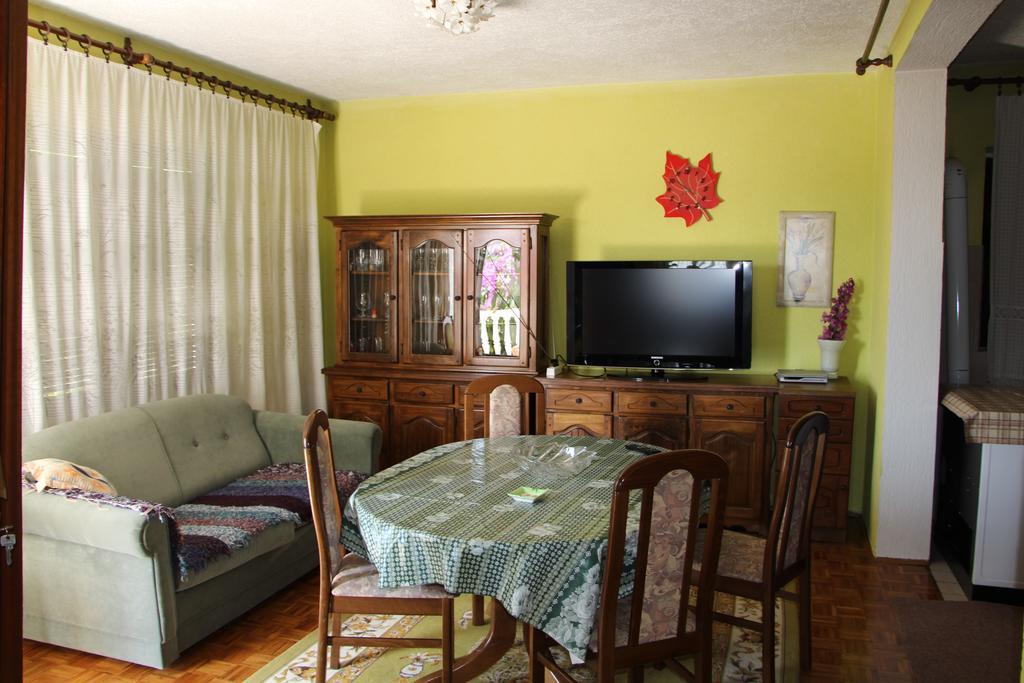 Apartment Dragovic Ulcinj Camera foto